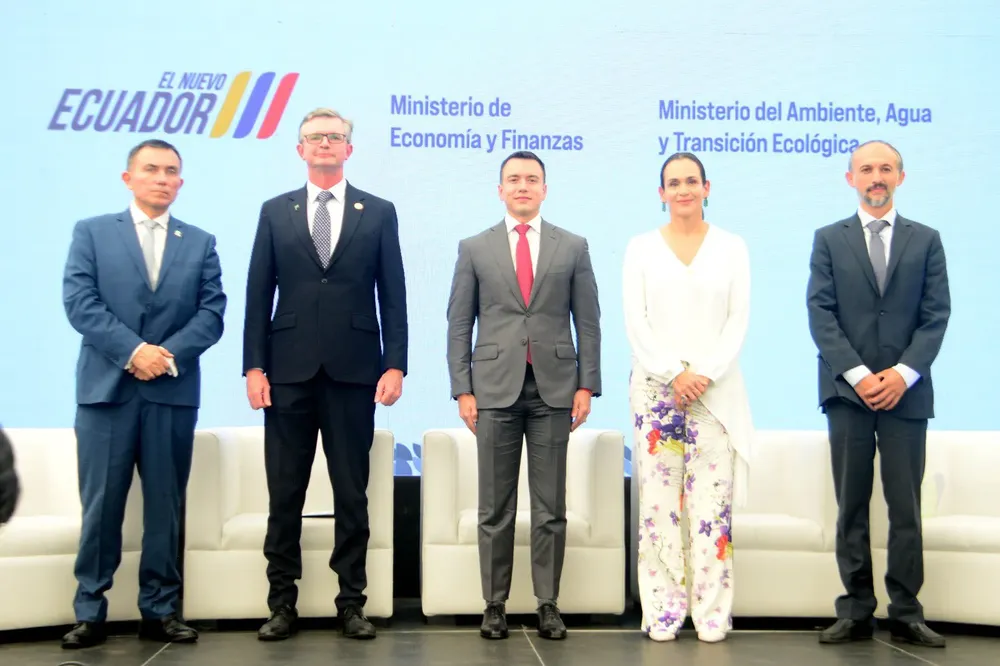 Ecuador desbloquear deuda soberana para Biocorredor Amazonia