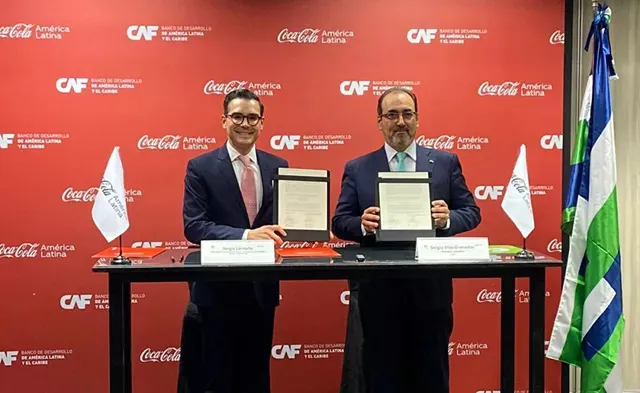 Acuerdo-CAF-y-Coca-Cola