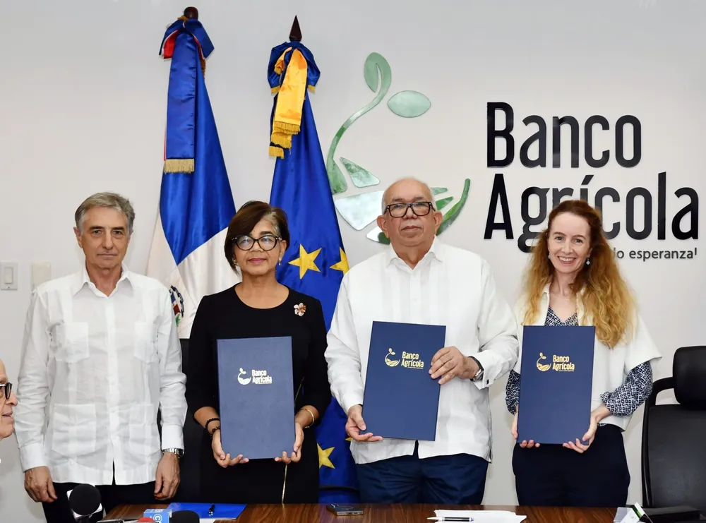 Banco Agrícola RD y Agencia Francesa de Desarrollo