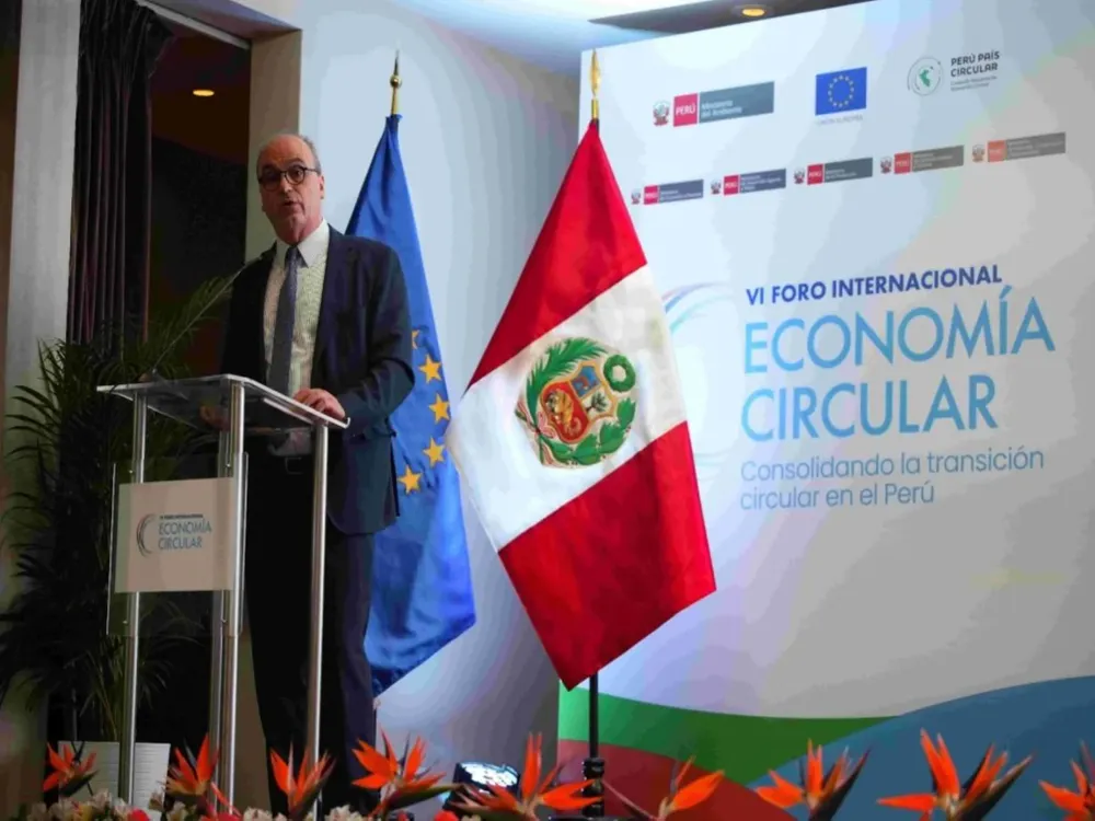 Embajador Unión Europea en Perú programa economía circular