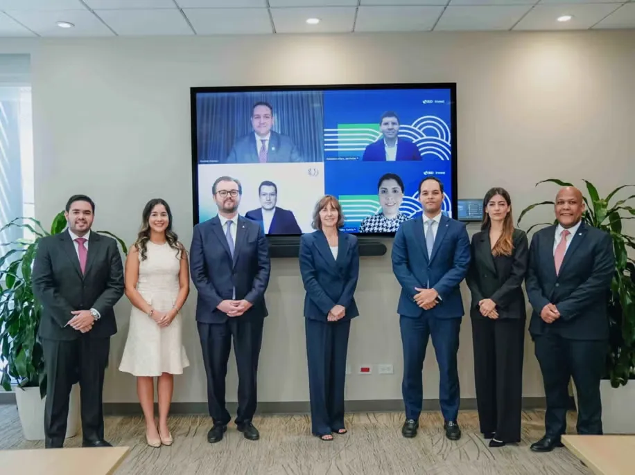 Banesco-República-Dominicana-y-BID-Invest